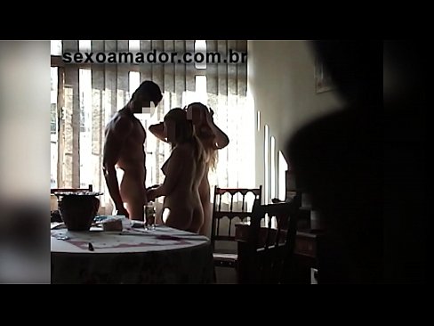 ❤️ Ka powhirihia e nga hoa wahine tetahi tangata nunui me te tangata tokotoru ki a ia ☑ Russian porn i mi.watchhentai.ru